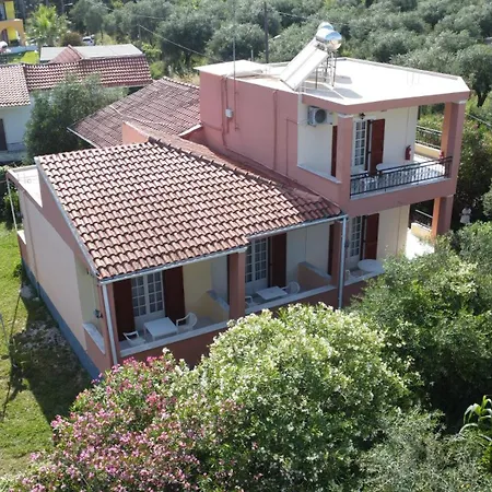 Appartamento George's With Garden *
