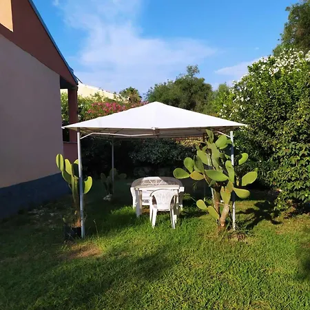 George's With Garden
