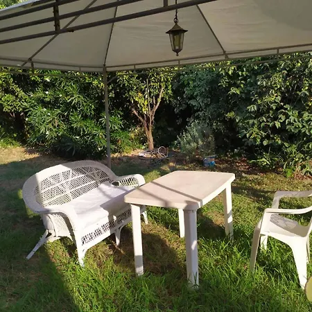George's 3-bed With Garden Kávos